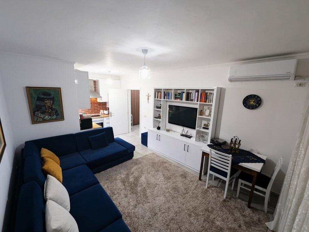 Apartament 1+1 Me Qira