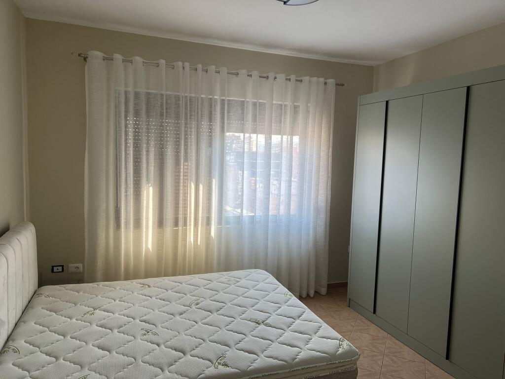 🏠 Jepet me Qira Super Apartamenti 1+1 ne Qender te Tiranes tek Prokuroria