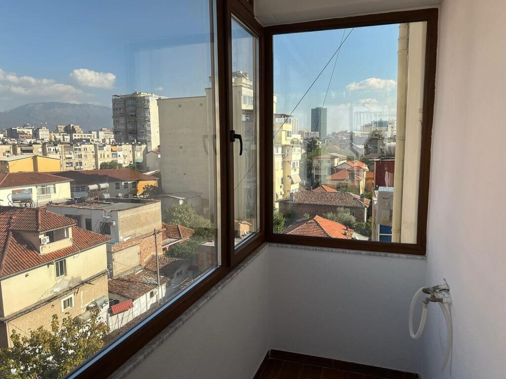 For rent 1+1 apartment at Mine Peza Street near the Prosecutor's Office