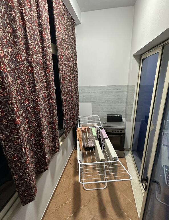 Appartamento 2+1+1 con Balcone in Affitto