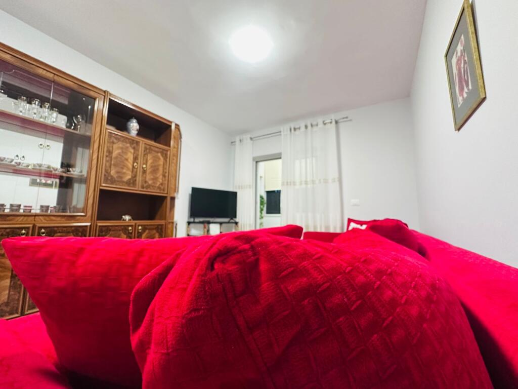 For rent apartment 2+1+2 bathrooms in the Center of the Circus of Tirana
