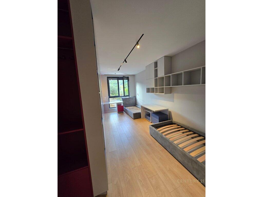 APPARTAMENTO 2+1+2+POSTO AUTO VICINO AL GIARDINO ZOOLOGICO!