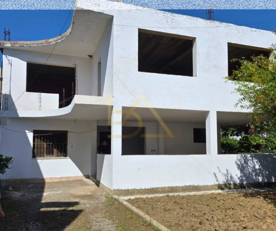 Villa in Vendita – Durazzo, Quartiere 13, Spiaggia