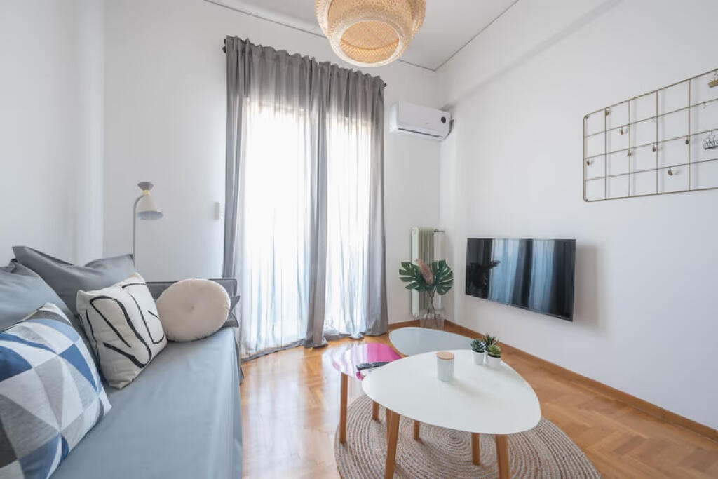 Apartment For Rent 1+1 At Selvia (ID B2101315) Tirana