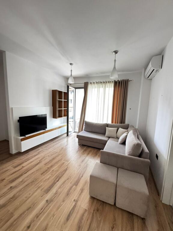 🏡✨ SHITET APARTAMENT 2+1 NË RRUGËN E KOSOVARËVE! ✨🏡 5 MINUTA NGA LIQENI I TIRNES