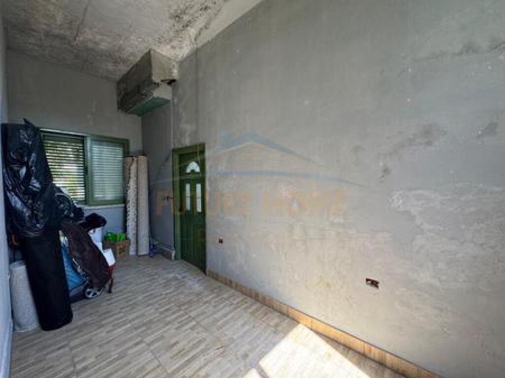 Affitto, Locale Commerciale, Campo di Aviazione.