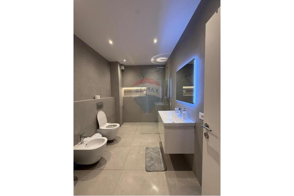 Appartamento 1+1 in affitto ad Astir, Teodor Keko.