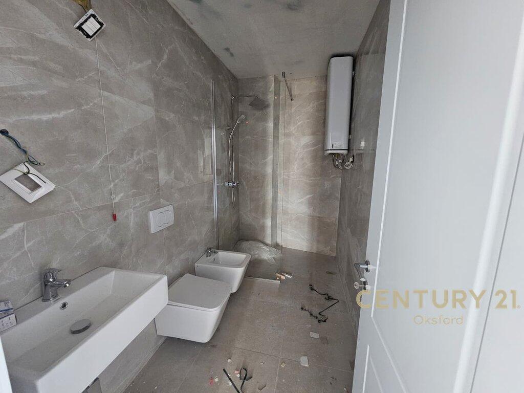 Apartment 3+1+2 Plus Parking Space FOR SALE at Lake View Residence (Kosovareve Street)!.