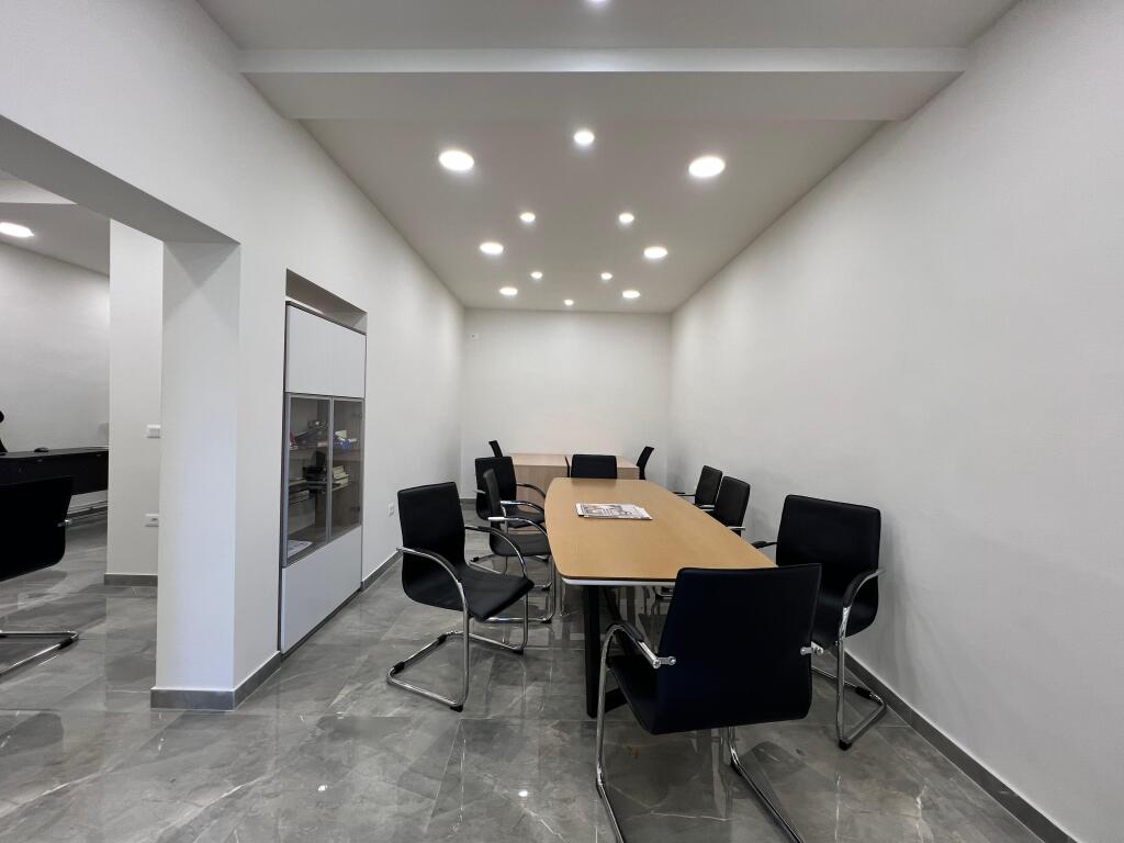 Shop For Sale, "Emin Duraku" Street, Tirana!