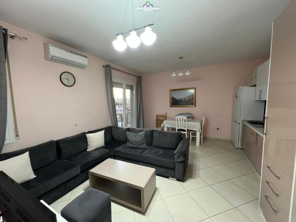Apartment For Rent 1+1 Near Zogu i Zi (ID B2101313) Tirana