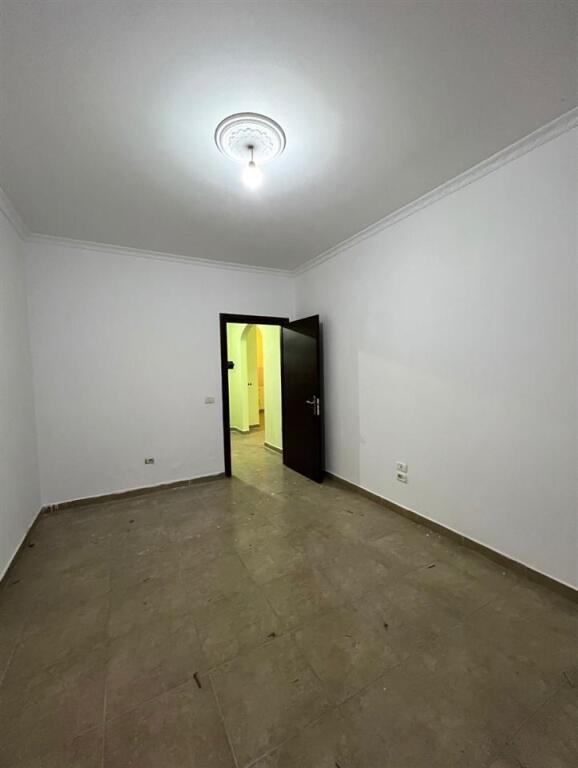 APARTAMENT NE SHITJE 2+1 TE FRATARI , ASTIR