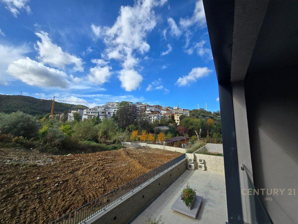 APPARTAMENTO 2+1+2+POSTO AUTO VICINO AL GIARDINO ZOOLOGICO!