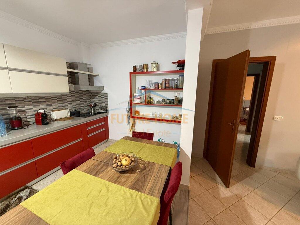 Apartament 2+1+2+depo per shitje tek 21 Dhjetori