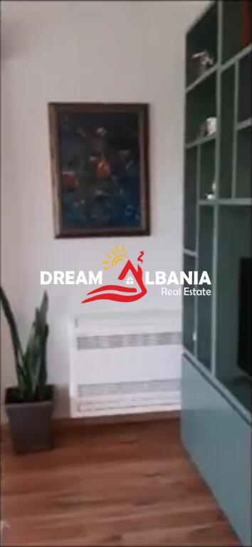 Kat vile me qera prane TEG ne Mjull Bathore (ID 4241036).