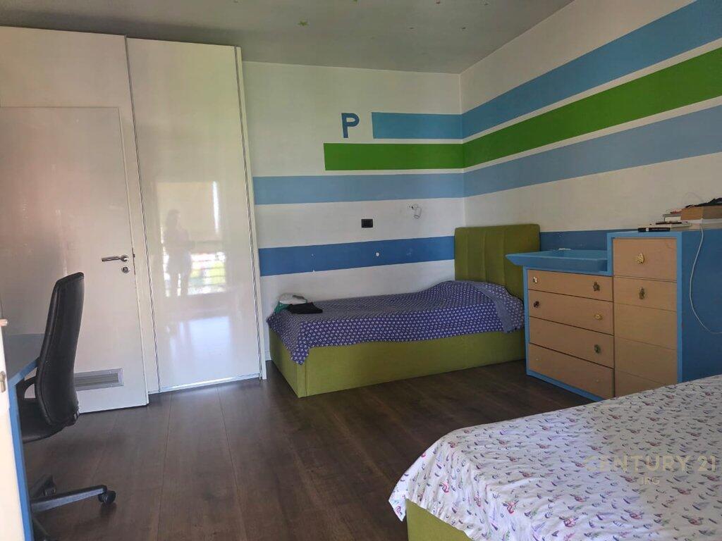 FOR RENT APARTMENT 3+1+2 AT KOSOVAREVE STREET !