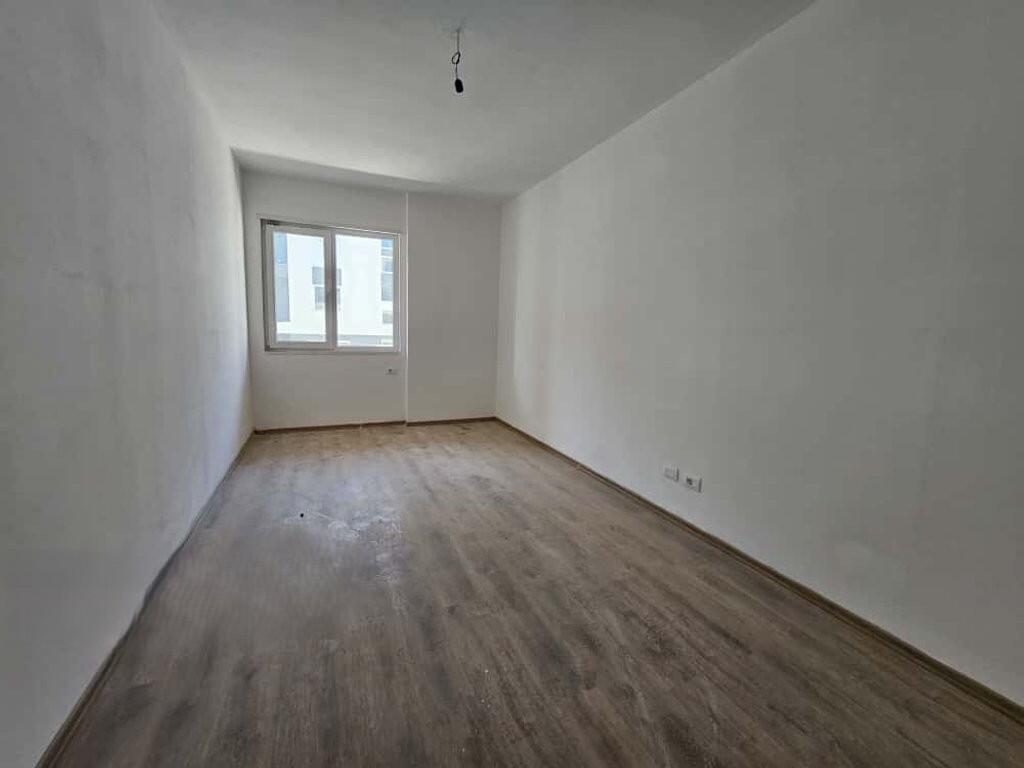 SHITET APARTAMENT 2+1 TE UNIVERS CITY 104,000 €