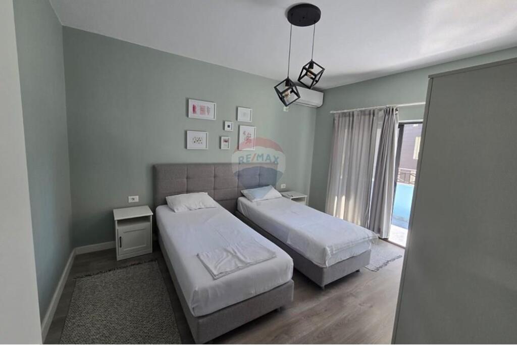 Apartament 2+1 me qera, Rruga Barikadave