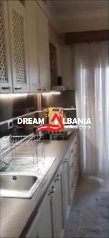 Kat vile me qera prane TEG ne Mjull Bathore (ID 4241036).