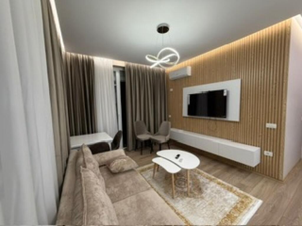 Apartment lluksoz me qera 1+1 ne kompleks Te ri 500€