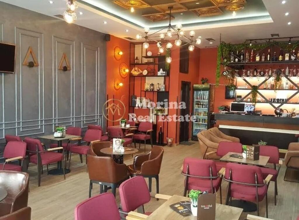 Locale commerciale / Locale, Fresku, 100.000 Euro.