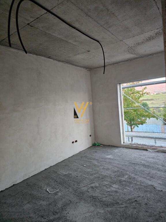 SHITET APARTAMENT 2+1+2 NE FARKE TE VOGEL 306.000 EURO