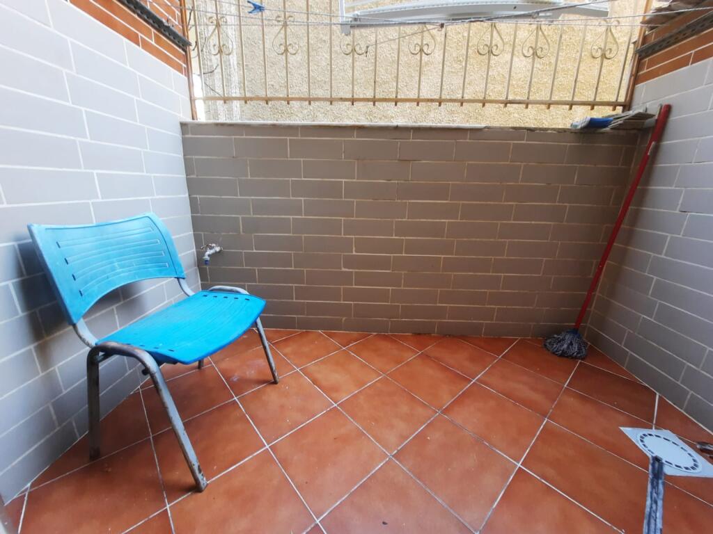 Jepet me qera apartament 1+1, Pran Siri Kodra