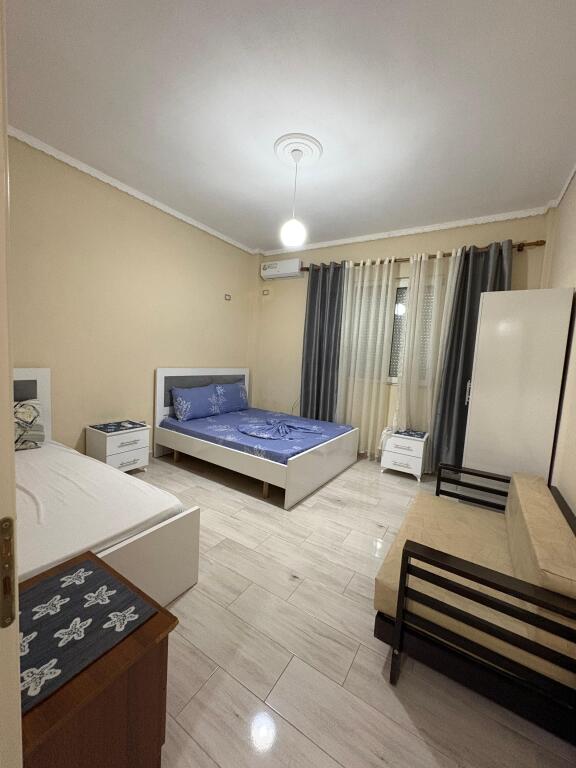 jepet me qira apartament 1+1 plazh iliria