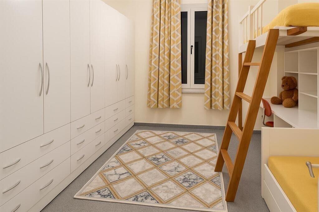 2+1,furnished at Shallvaret,price 600 thousand lek