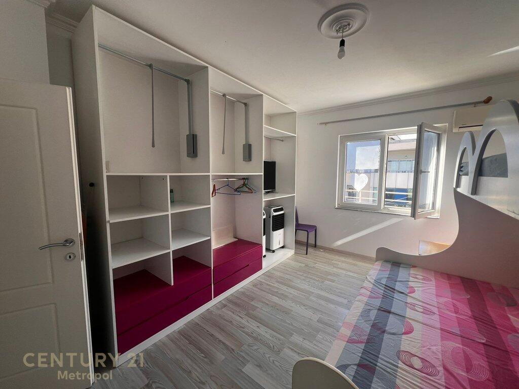 Penthouse 2+1+2 Me Qira tek Selvia