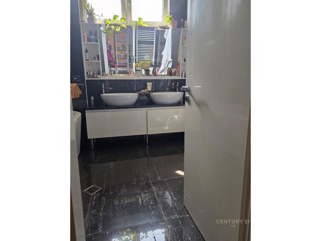 FOR RENT APARTMENT 3+1+2 AT KOSOVAREVE STREET !