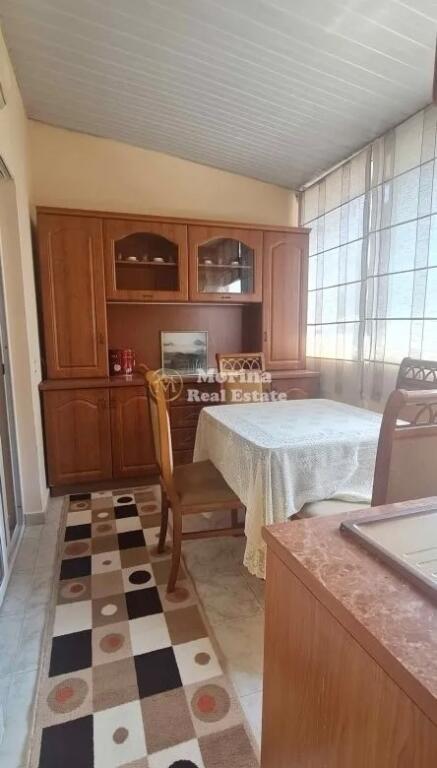 Qera, Apartament 2+1, Ish Parku i Autobuseve, 500 euro/muaj