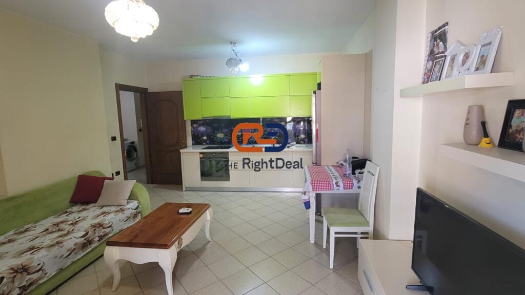 In Astir, Apartment 2+1 For Sale With Spacious Areas And Perfect Orientation !!