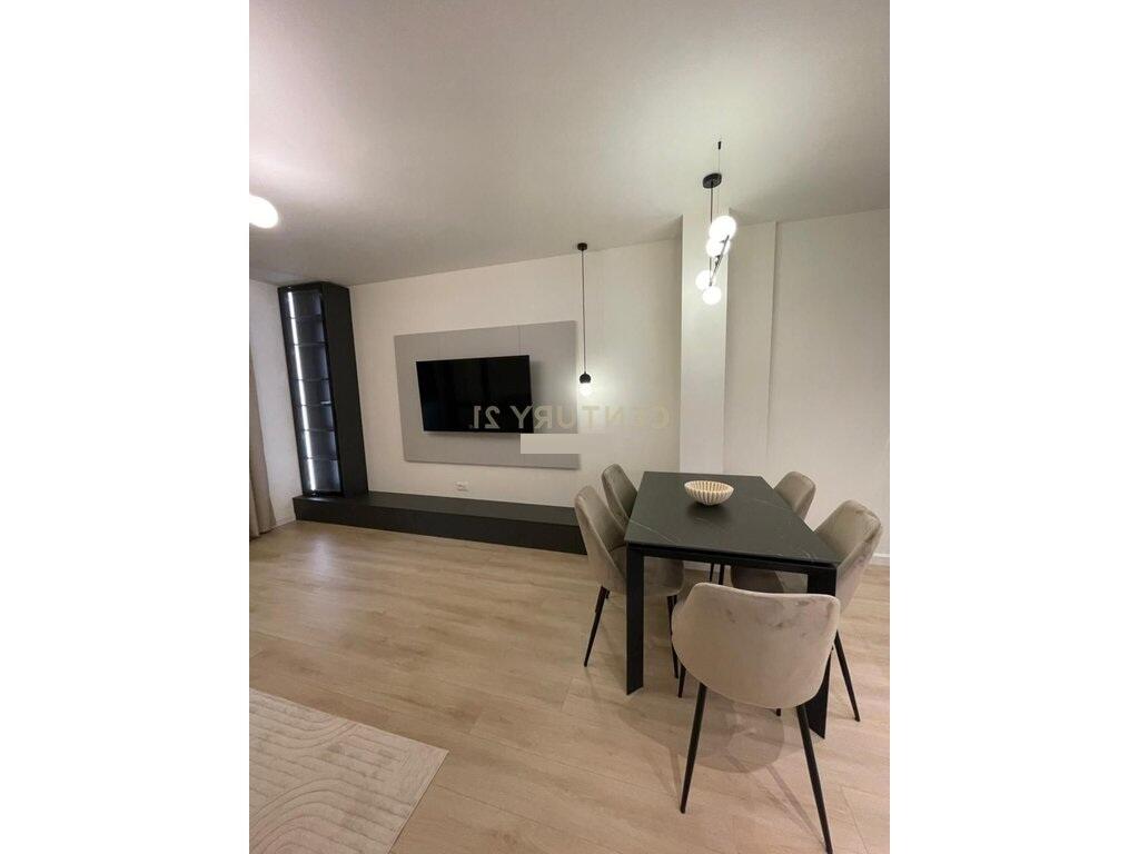 APARTAMENT 2+1 ME QIRA  TE AMBASADA AMERIKANE, TIRANE!