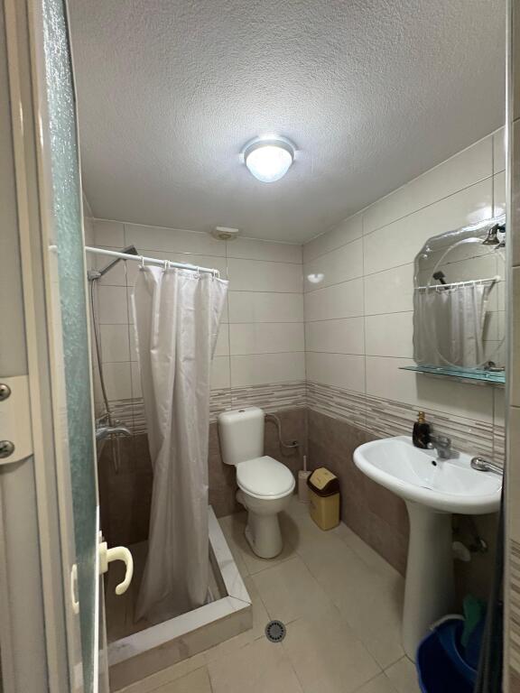 jepet me qira apartament 1+1 plazh iliria