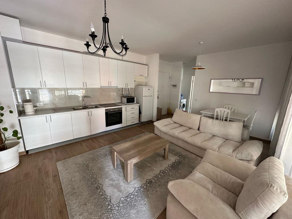 Apartament 1+1 per qera tek Kompleksi Delijorgji
