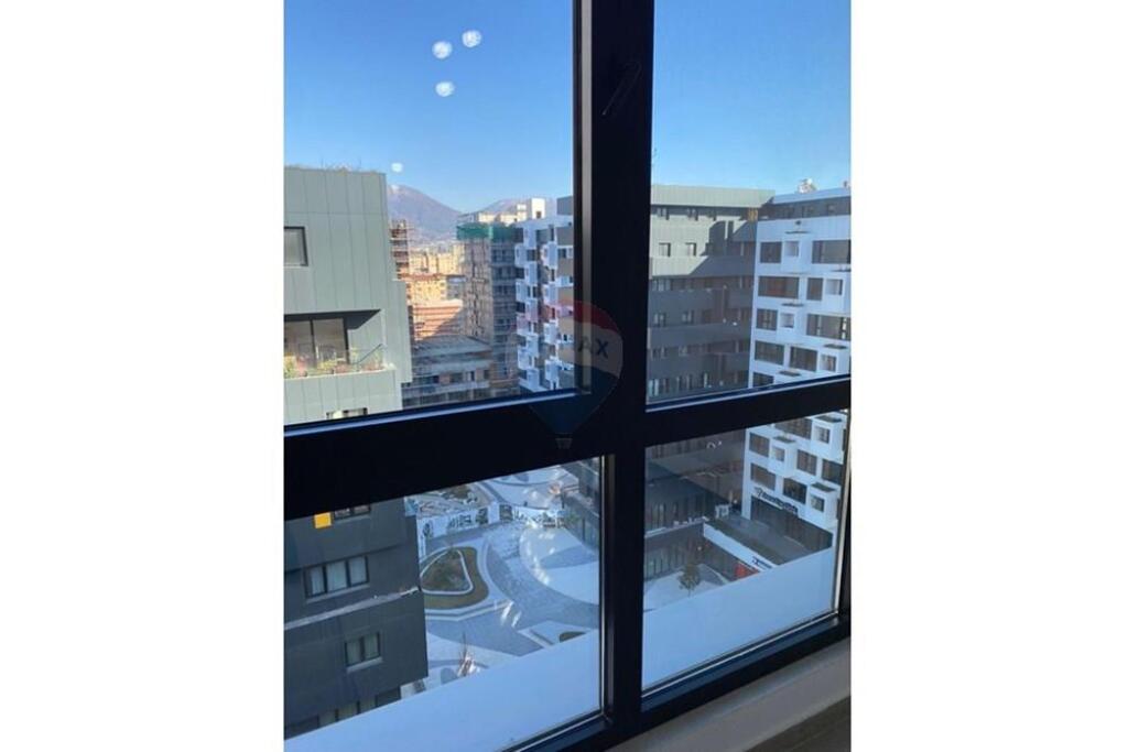 Apartament 1+1 per qira tek Square 21