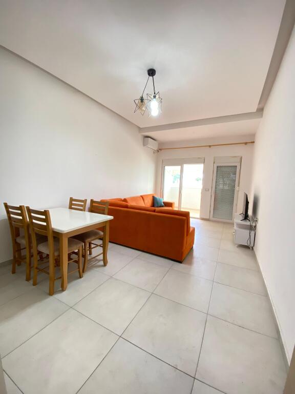 SHITET, APARTAMENT 1+1, FRESKU, TIRANË # 530581001-45