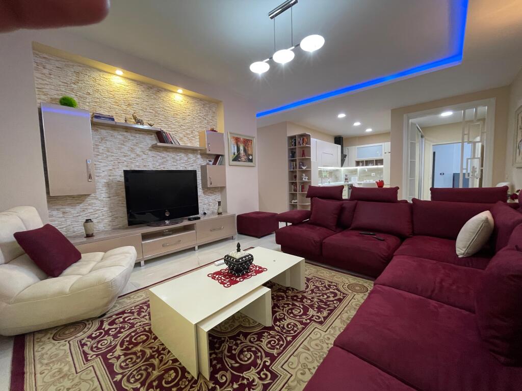 Appartamento in vendita 2+1 / Vlore