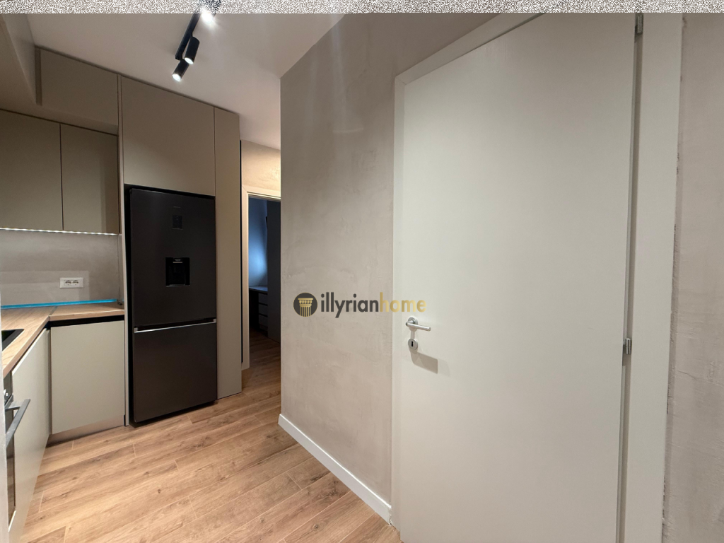 Affittasi Appartamento 2+1+ Balcone, “Vasil Shanto”, Tirana