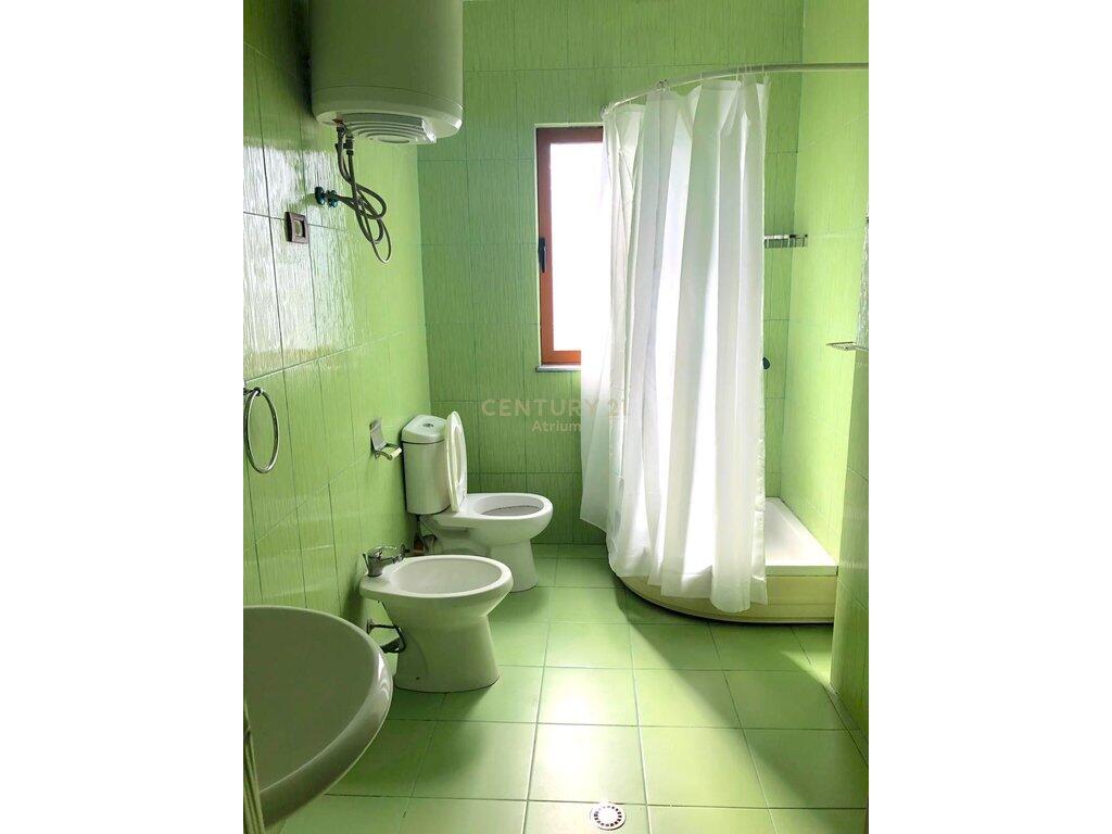 JAPIM  ME QERA APARTAMENT 2+1 NE RRUGEN JORDAN MISJA