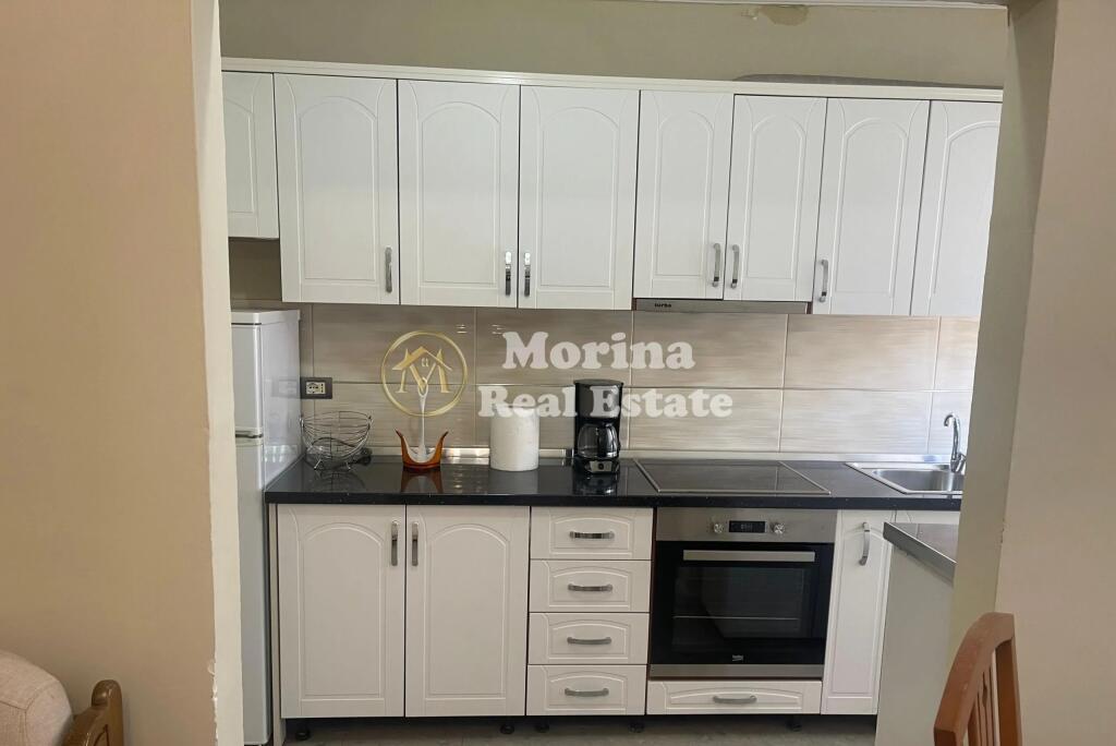 Qera, Apartament 2+1, Ish Parku i Autobuseve, 500 euro/muaj