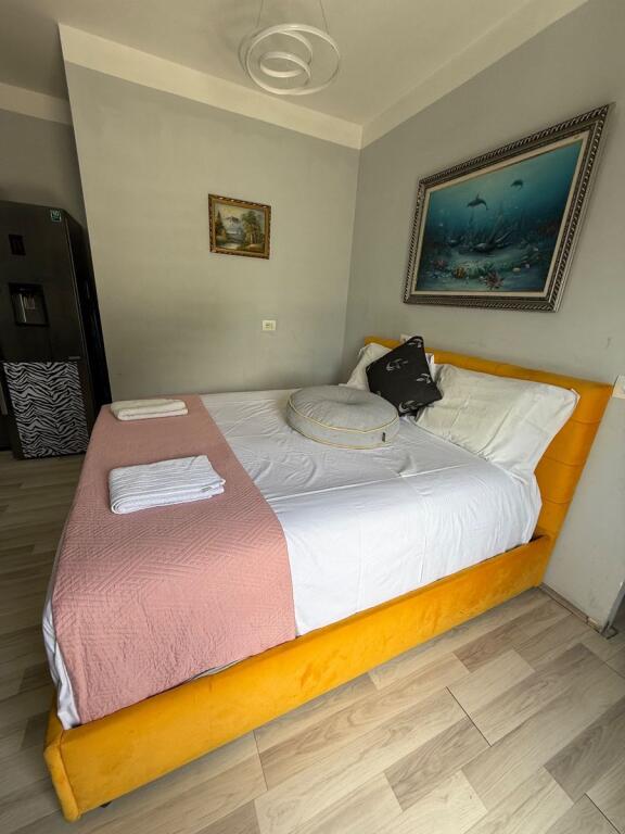 GARZIONERE ME QIRA ISH EKSPOZITA 50.000 LEKE