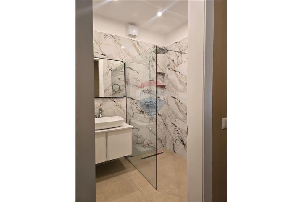 Appartamento - In Affitto - Complesso Delijorgji+posti auto