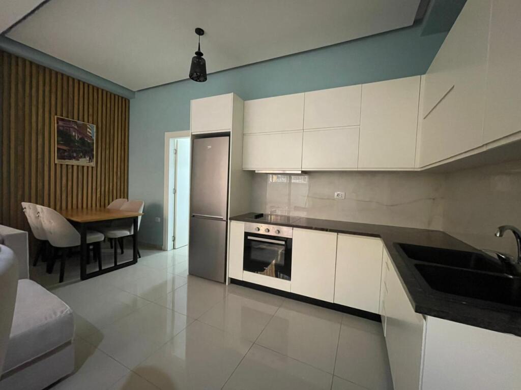 Apartament 2+1 per qira tek Kodra e Diellit.