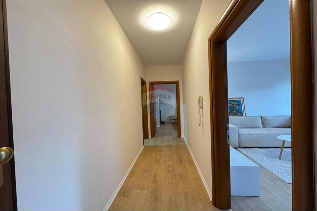 APARTAMENT 1+1 ME QIRA , RRUGA E KAVAJES /QENDER