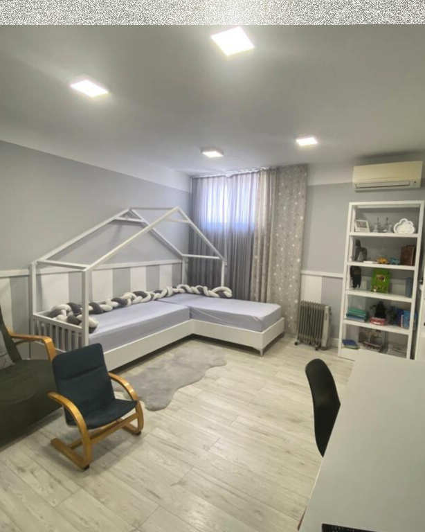 Private House – Neighborhood 6