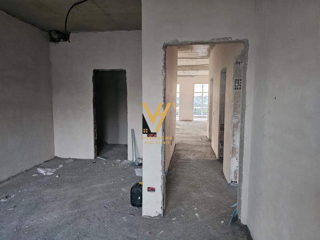 SHITET APARTAMENT 2+1+2 NE FARKE TE VOGEL 306.000 EURO