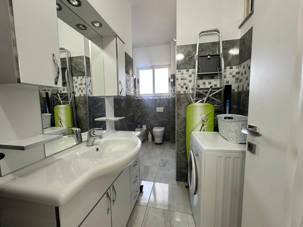 Apartament me qira 1+1/Vlore