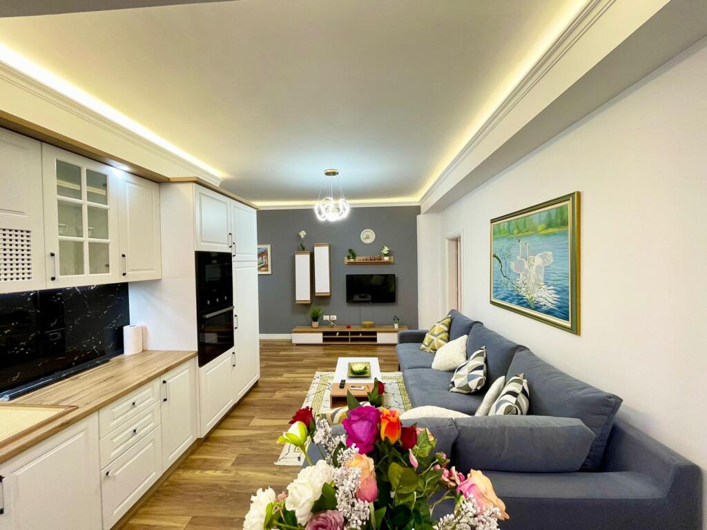 APARTAMENT 1+1 PËR QIRA, BLLOKU