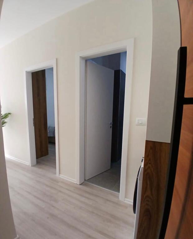 Jepet Apartament Me Qera, Ne Zog Te Zi